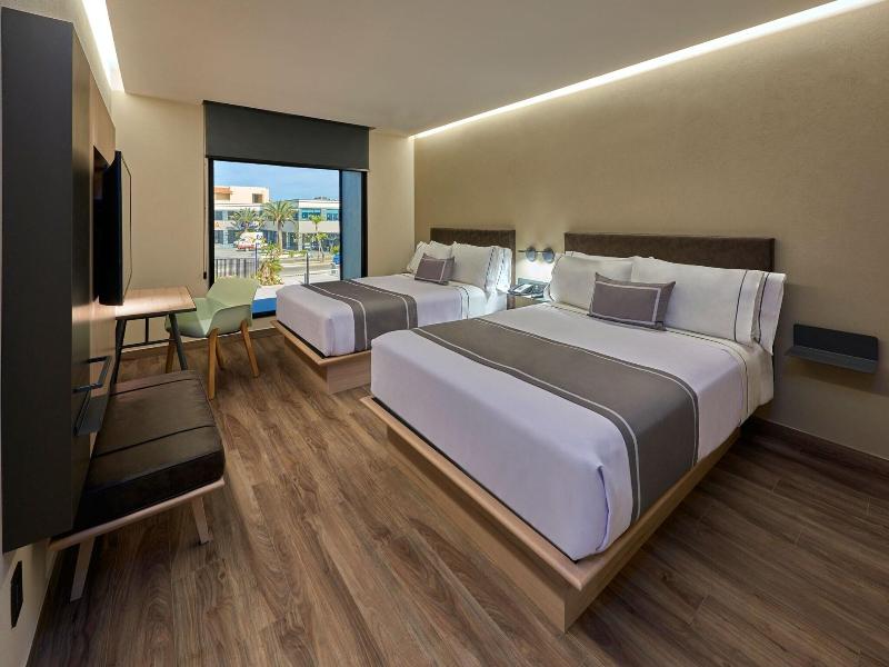 City Express Plus by Marriott Mazatlán image