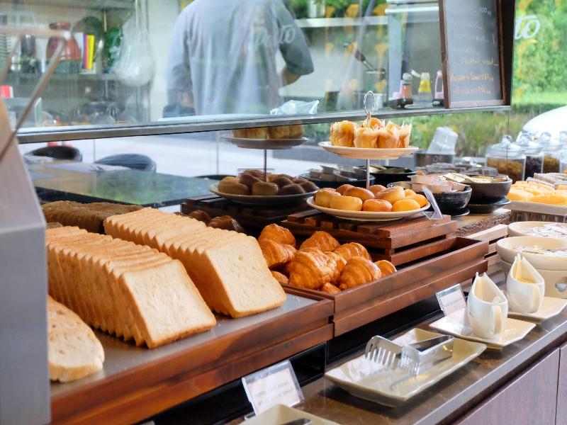 Ramada By Wyndham Bangkok Sukhumvit 87 image