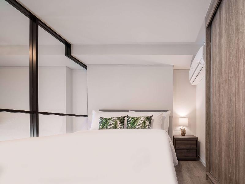 Ramada By Wyndham Bangkok Sukhumvit 87 image