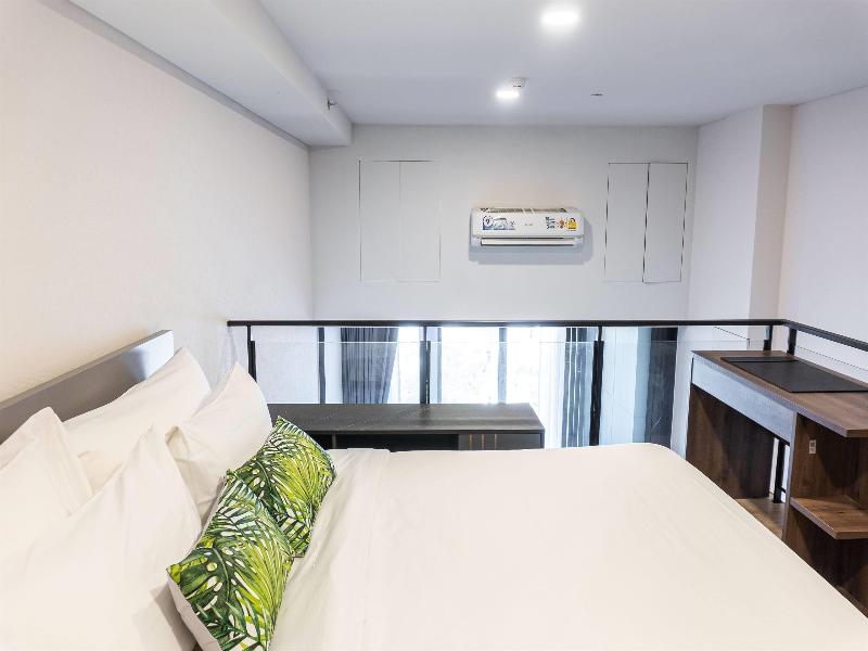 Ramada By Wyndham Bangkok Sukhumvit 87 image