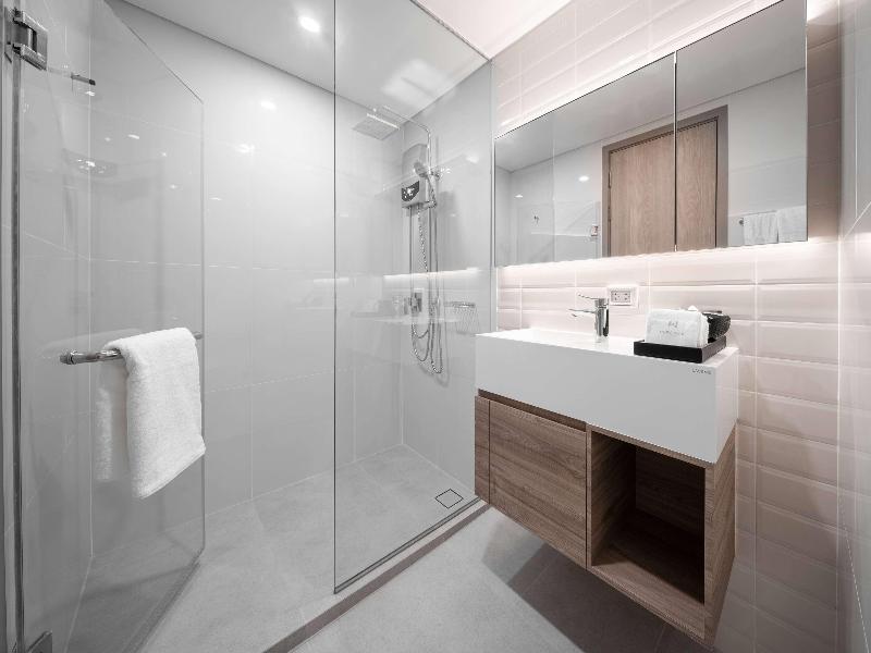 Ramada By Wyndham Bangkok Sukhumvit 87 image