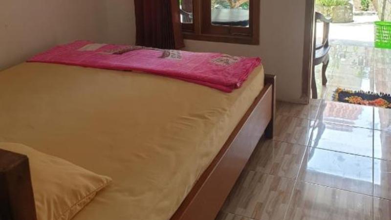 Nita's Homestay Banyuwangi by ZUZU image