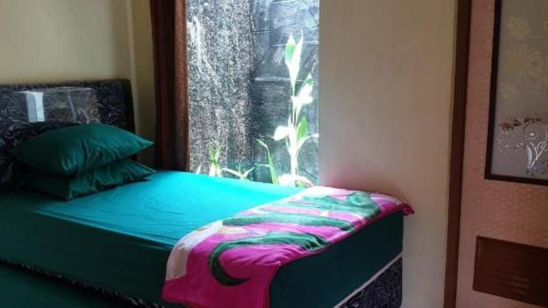 Nita's Homestay Banyuwangi by ZUZU image