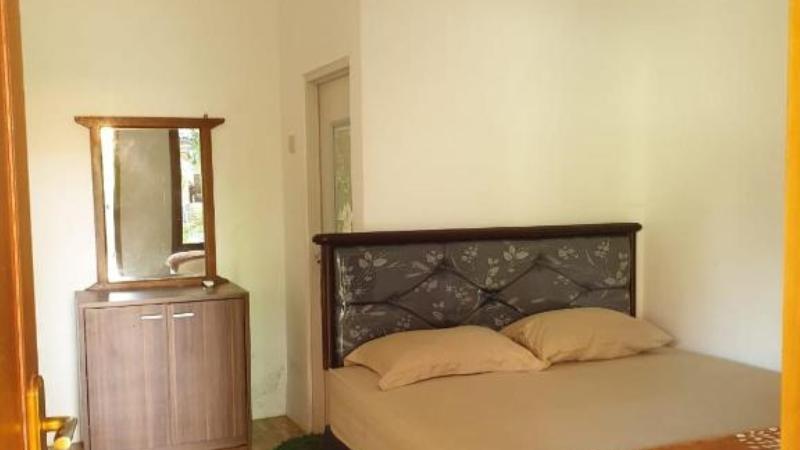Nita's Homestay Banyuwangi by ZUZU image