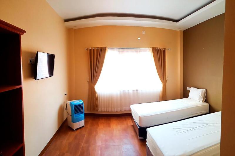 Bluefire Homestay by ZUZU image