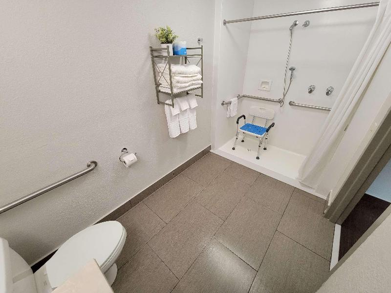 Best Western Plus La Mesa San Diego image
