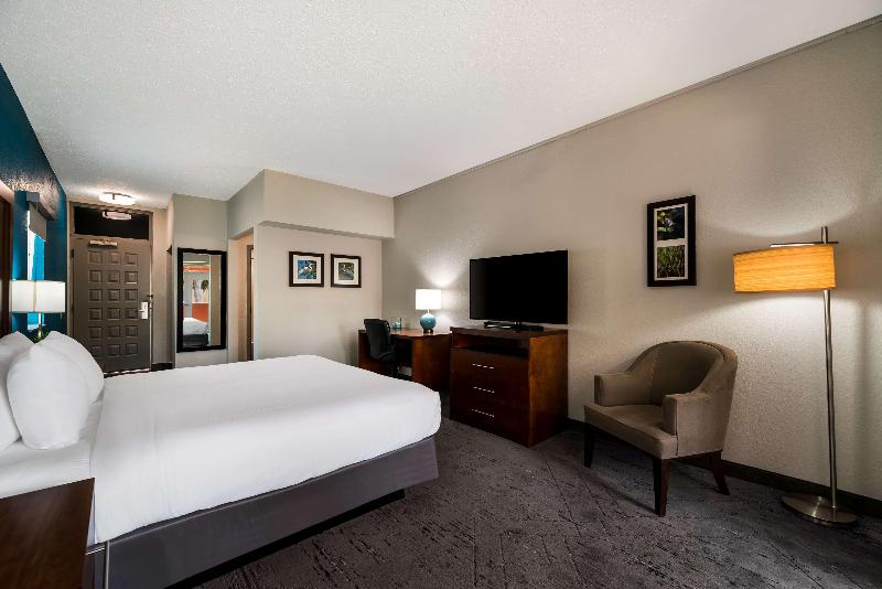 Best Western Plus La Mesa San Diego image