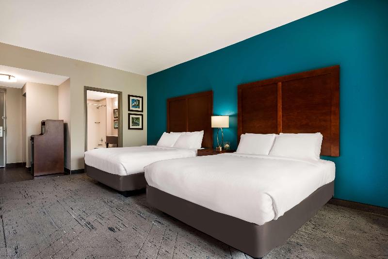 Best Western Plus La Mesa San Diego image 4