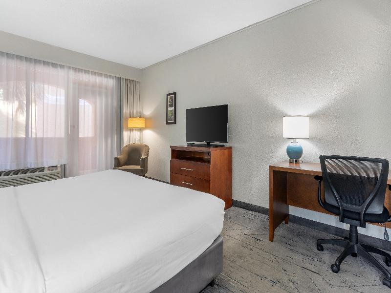 SureStay Plus by Best Western The Villages image