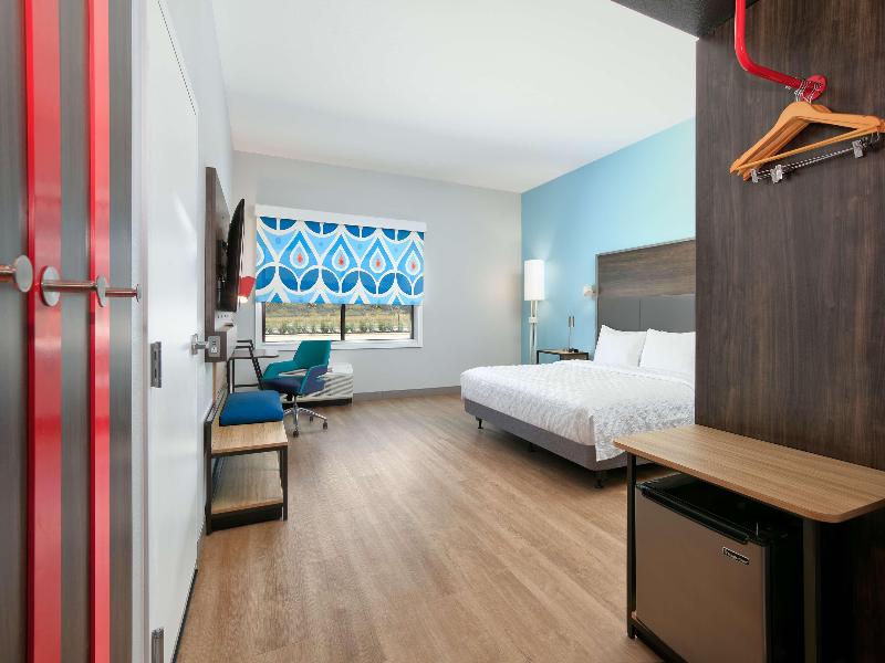 Tru by Hilton San Antonio at the Rim image