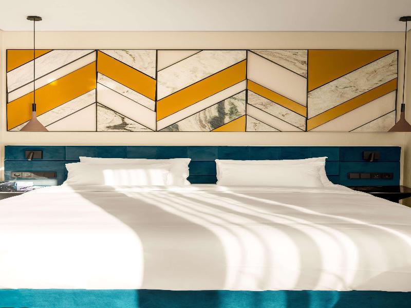 Radisson Blu Aurum Hotel Brasov image