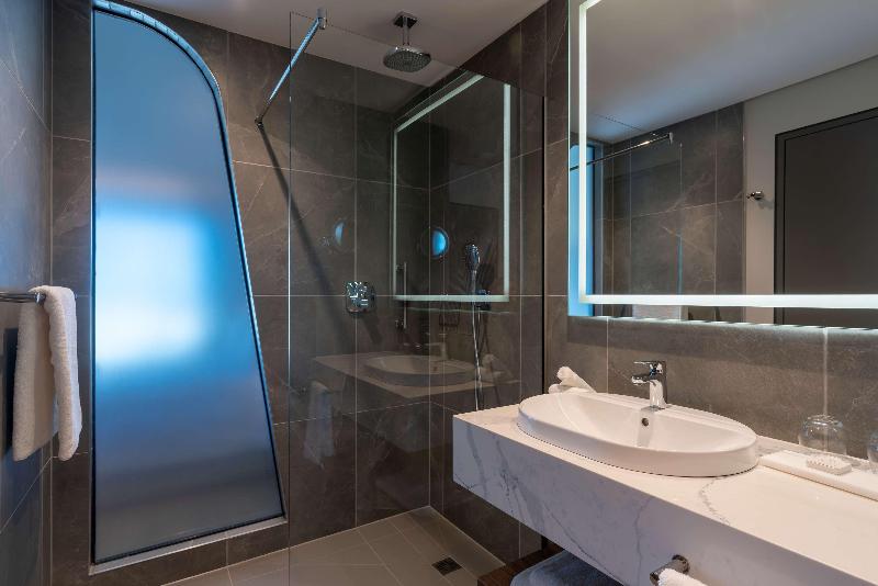 Radisson Blu Hotel Durban Umhlanga image