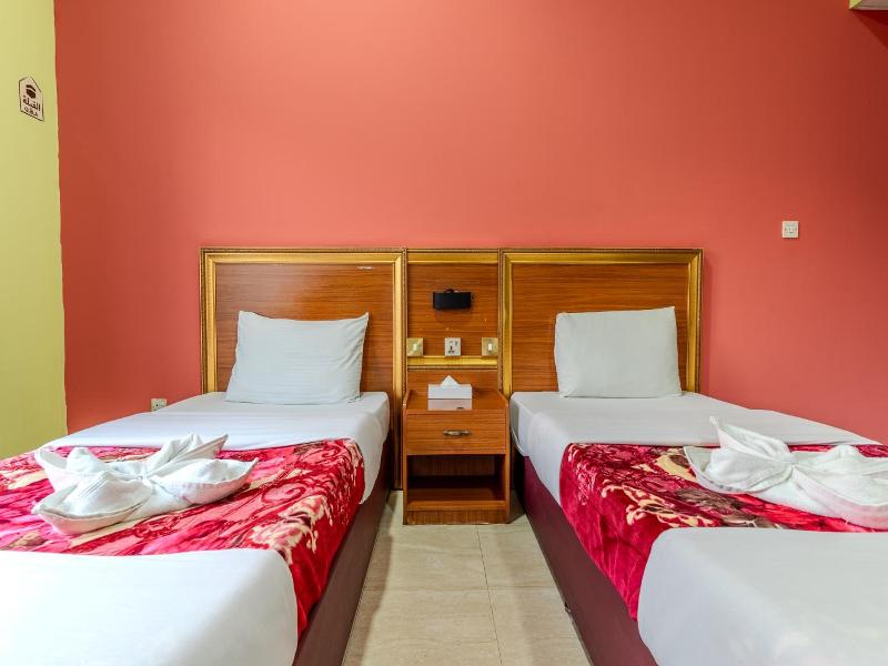 City Relax Hotel image