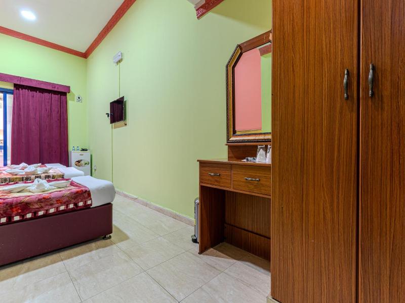 City Relax Hotel image