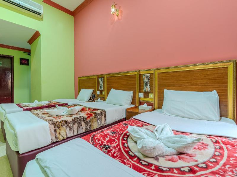 City Relax Hotel image