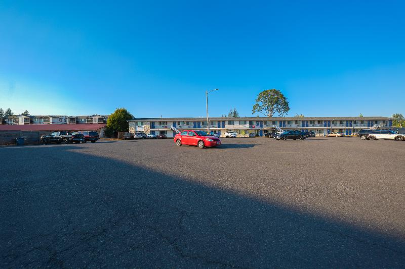 OYO Hotel St. Helens, OR