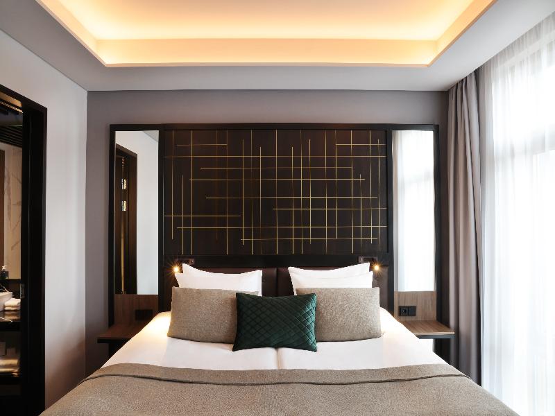 TOP CityLine Hotel Reykjavik Saga image