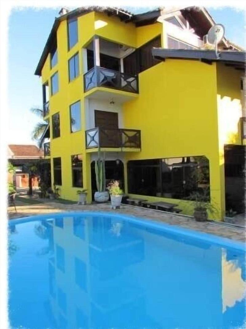 Pousada Villa Guimaraes — exterior view