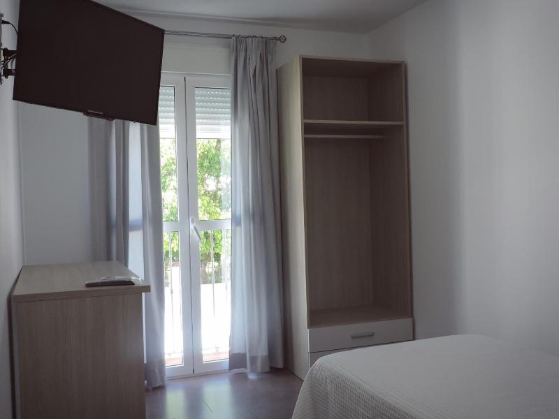 Hostal Delia image