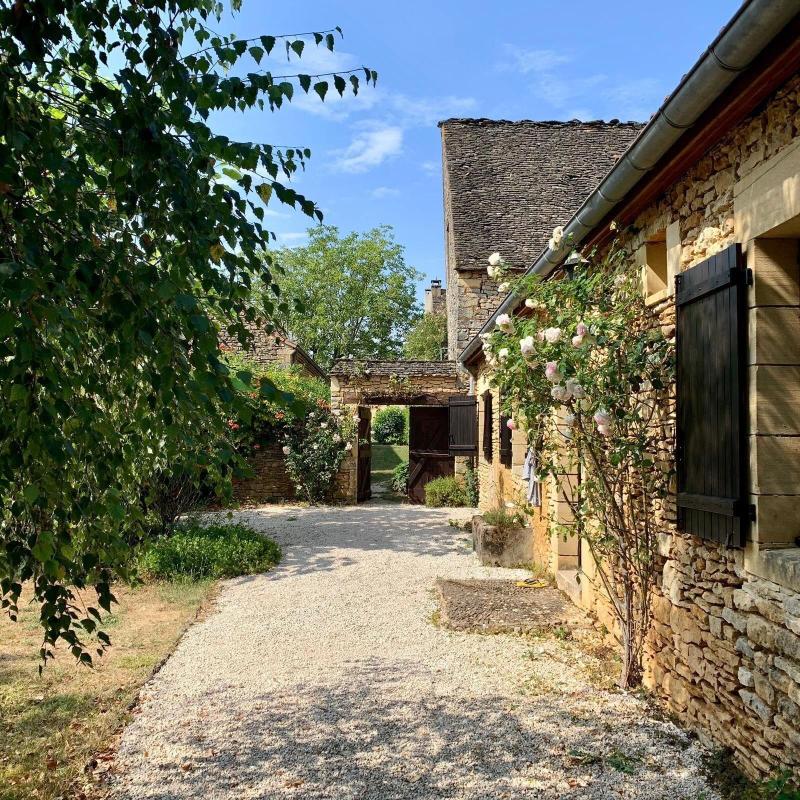 Gites La Source image