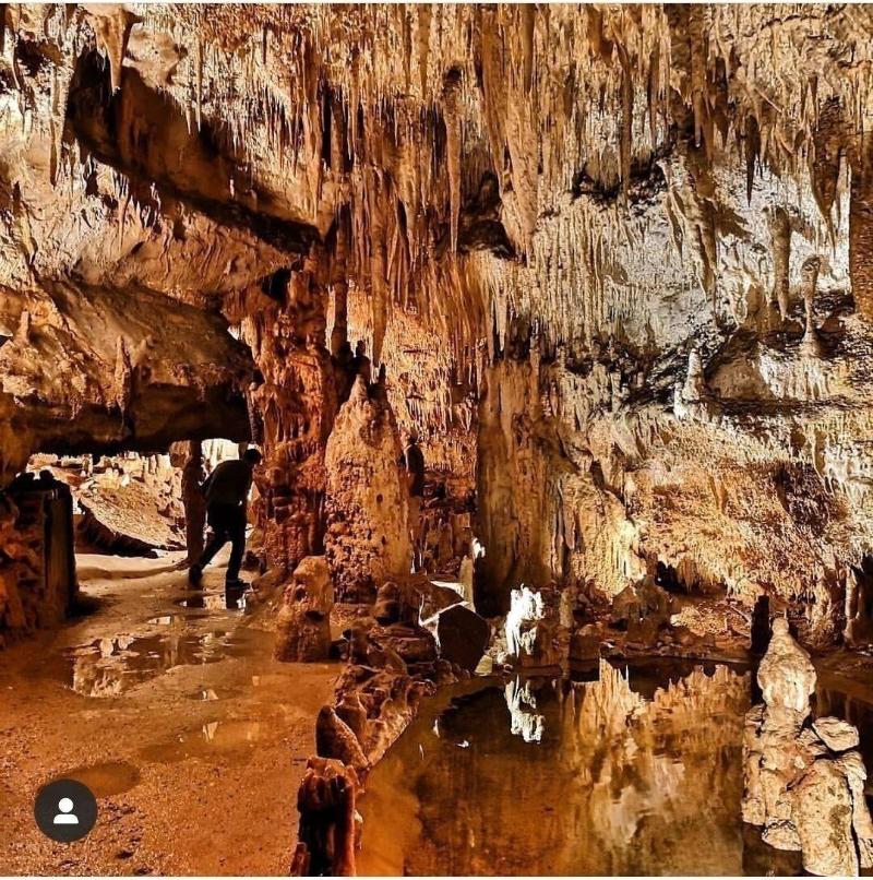Gites La Source image