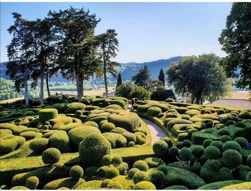 Gites La Source image