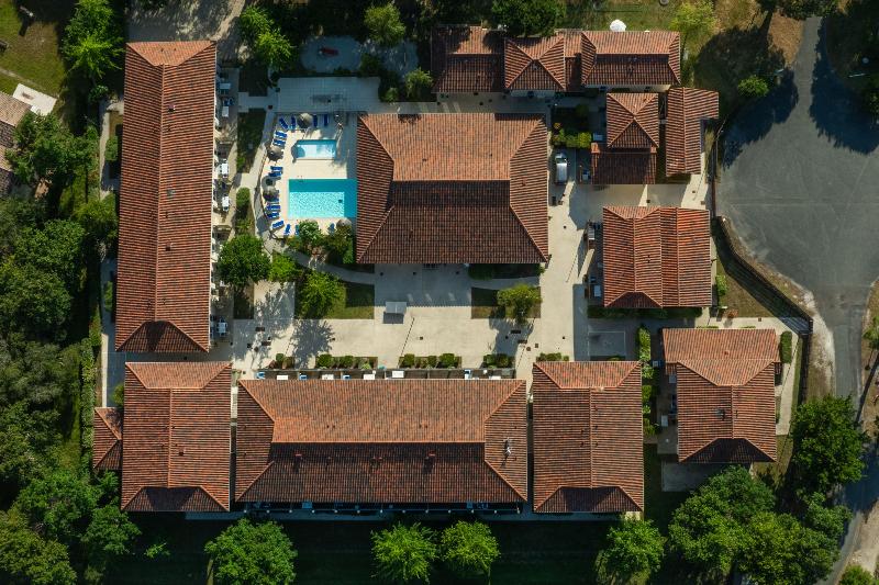 Residence Odalys Le Petit Pont image
