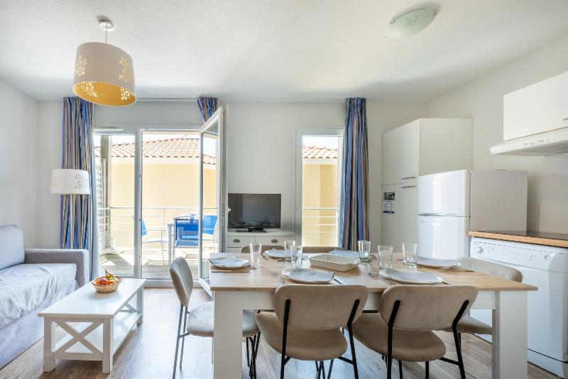 Residence Odalys Le Petit Pont image