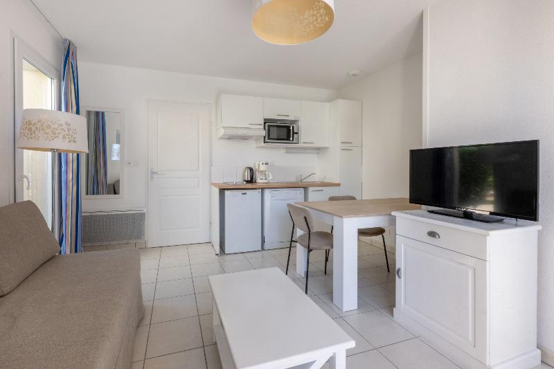 Residence Odalys Le Petit Pont image