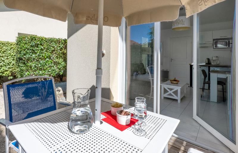 Residence Odalys Le Petit Pont image