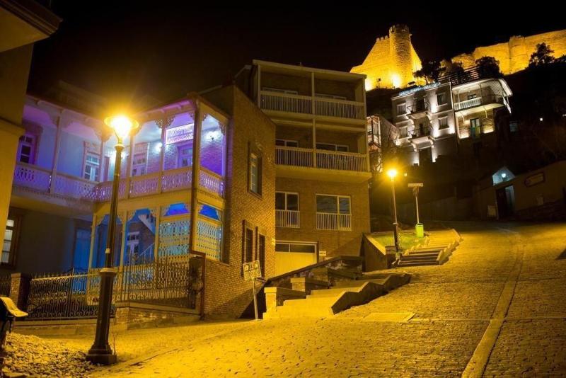 Meidan Inn image