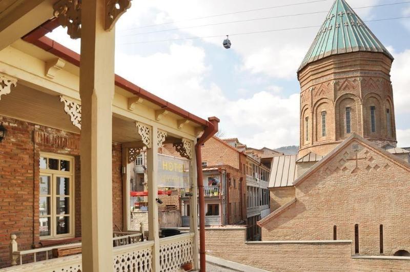 Meidan Inn image