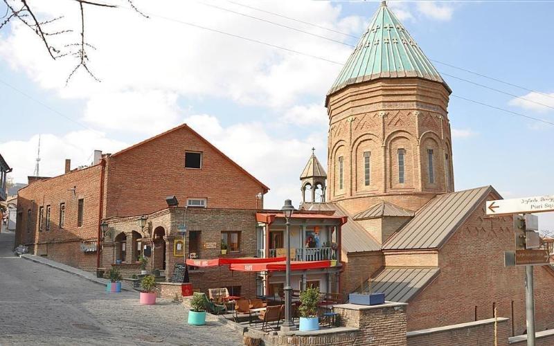 Meidan Inn image