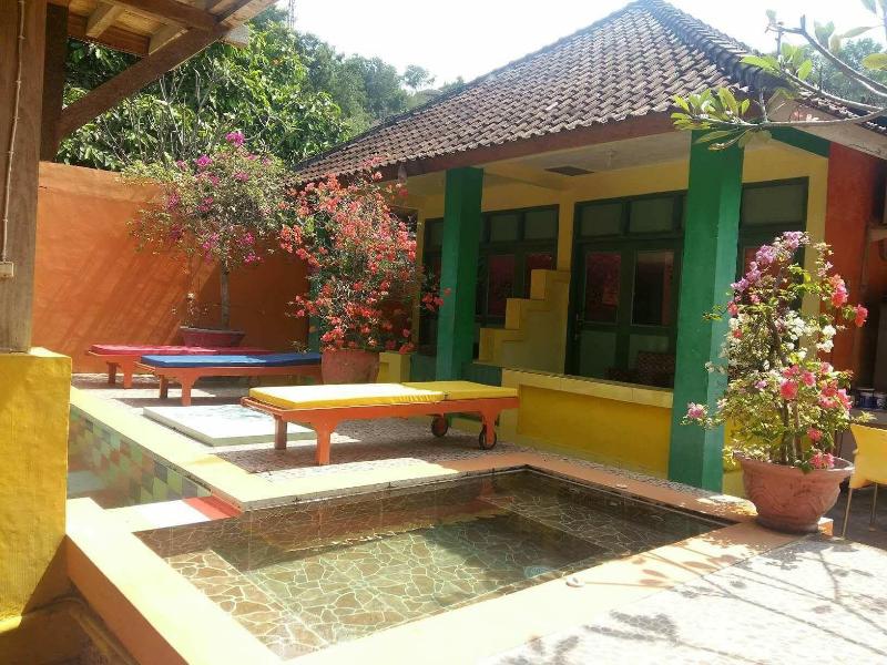 Alola Inn image