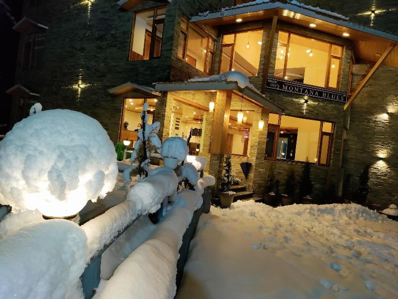 Montana Blues Resort By Snow City image