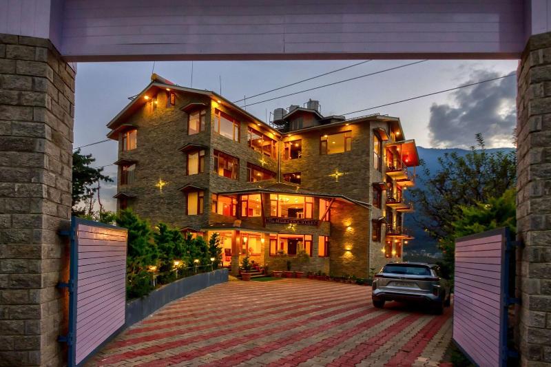 Montana Blues Resort By Snow City image