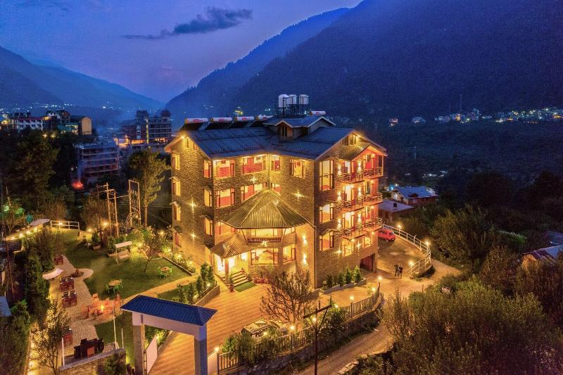 Montana Blues Resort By Snow City image