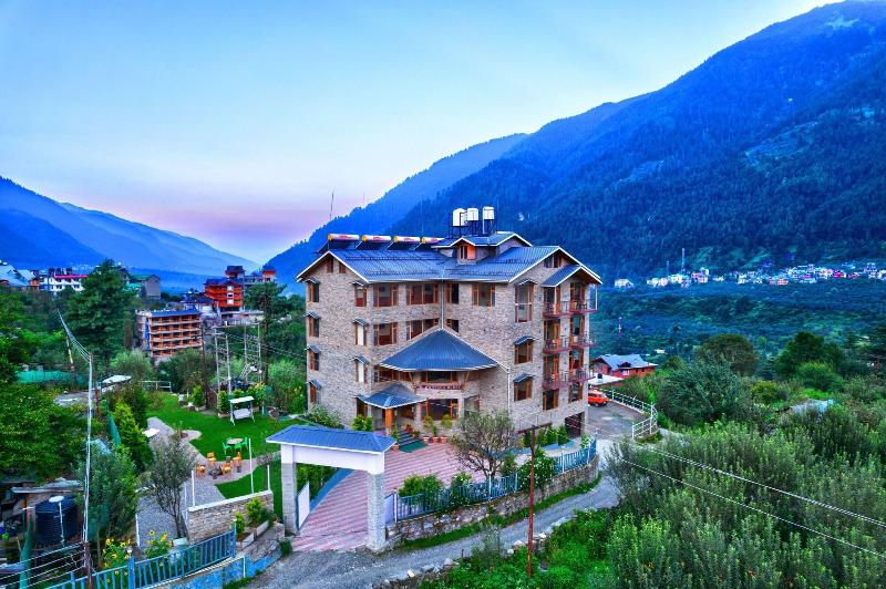 Montana Blues Resort By Snow City image
