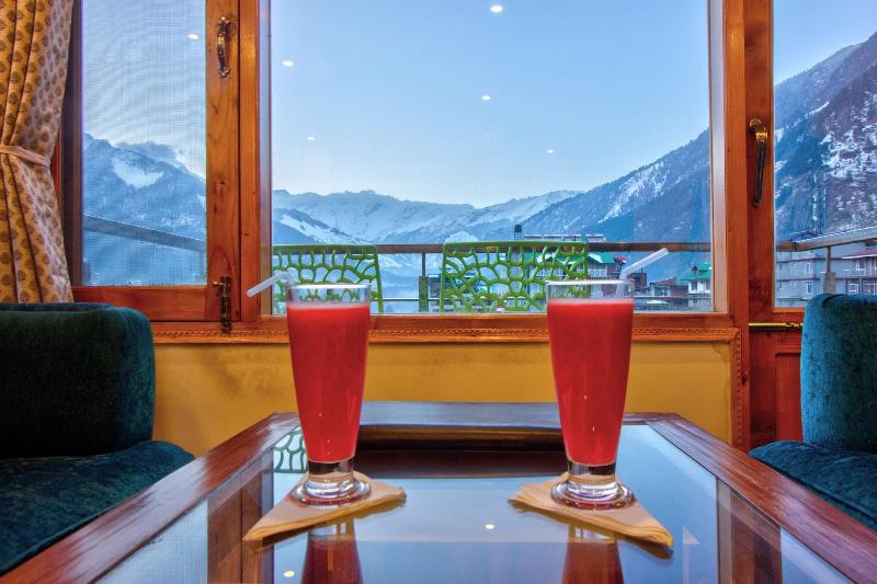 Montana Blues Resort By Snow City image