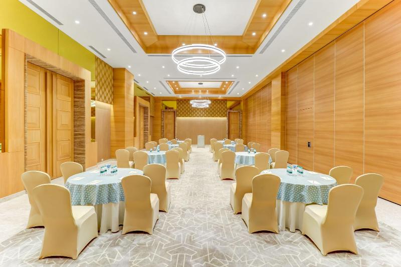 Lemon Tree Premier Bhubaneswar image