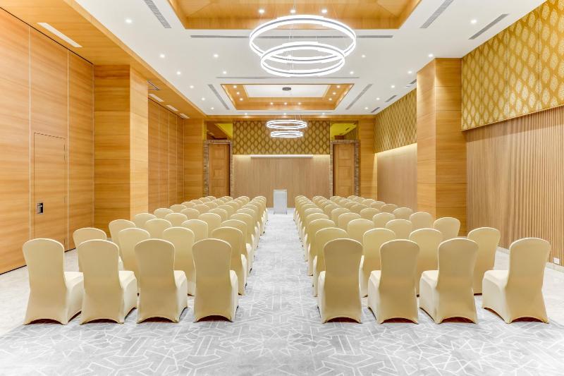 Lemon Tree Premier Bhubaneswar image