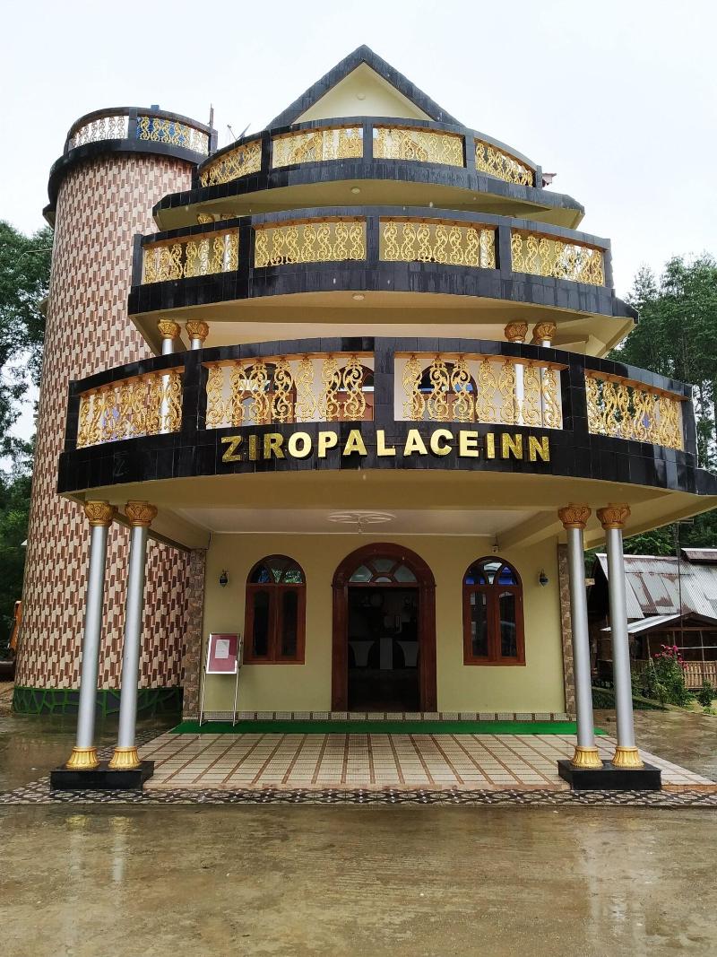 Ziro Palace Inn