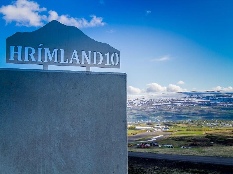 Hrimland Cottages image
