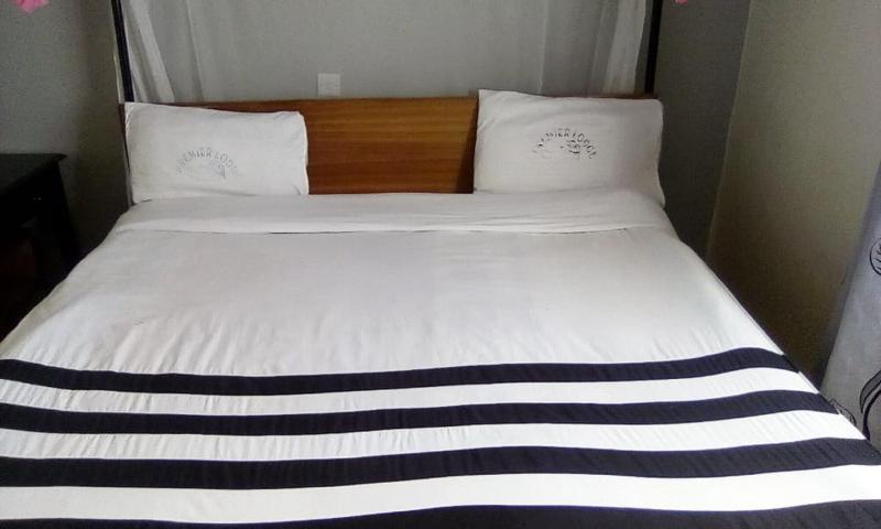 Premier Lodge image