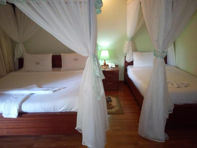 Kenmosa Resort image