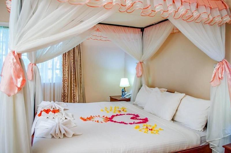 Kenmosa Resort image