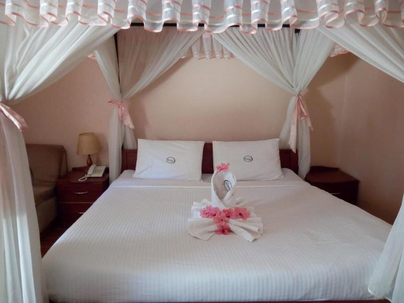 Kenmosa Resort image