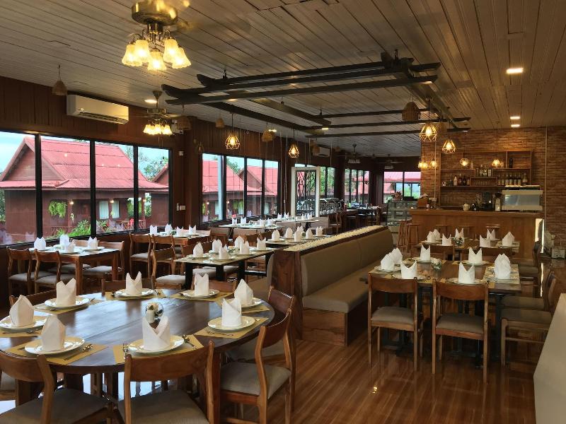 Rattanakvisal Boutique