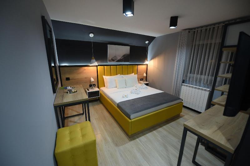 Dream House Hotel image