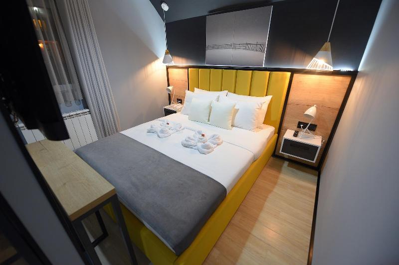 Dream House Hotel image